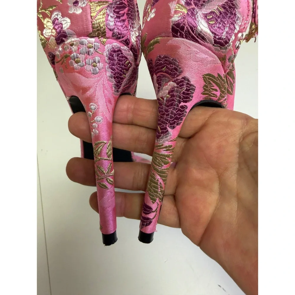 PrettyLittleThing Pink‎ Floral Print Stiletto Heels Ankle Strap Sandals Size 6